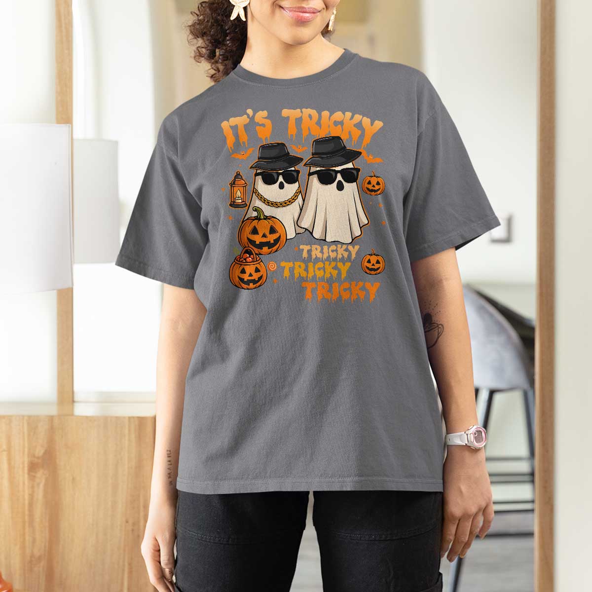 Funny Ghost T Shirt For Women It's Tricky Tricky Tricky 90s Nostalgia Halloween Costume - Wonder Print Shop