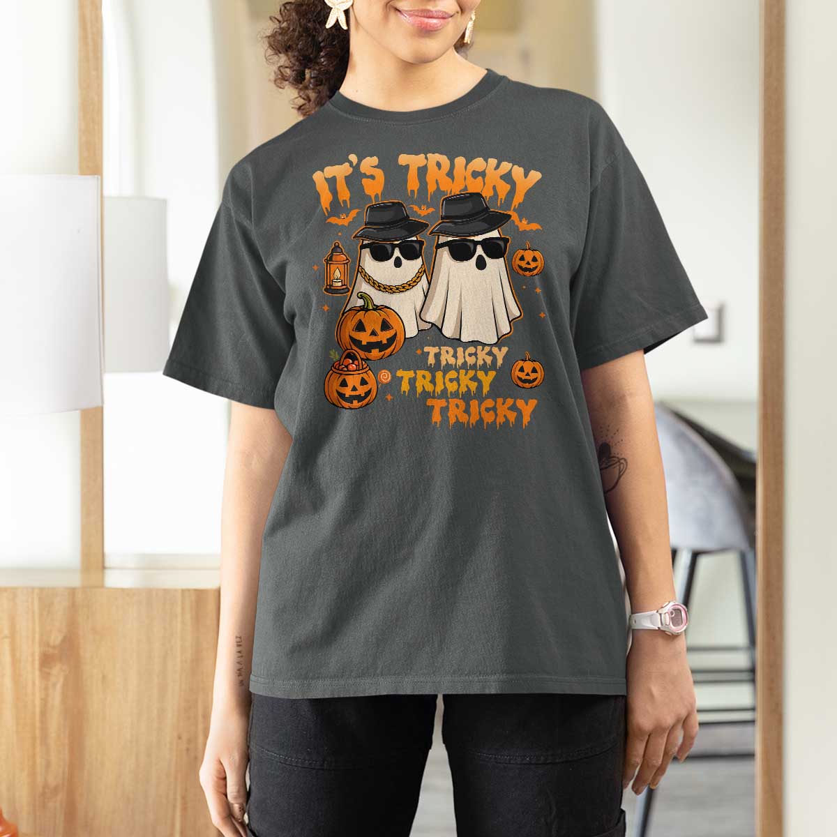 Funny Ghost T Shirt For Women It's Tricky Tricky Tricky 90s Nostalgia Halloween Costume - Wonder Print Shop