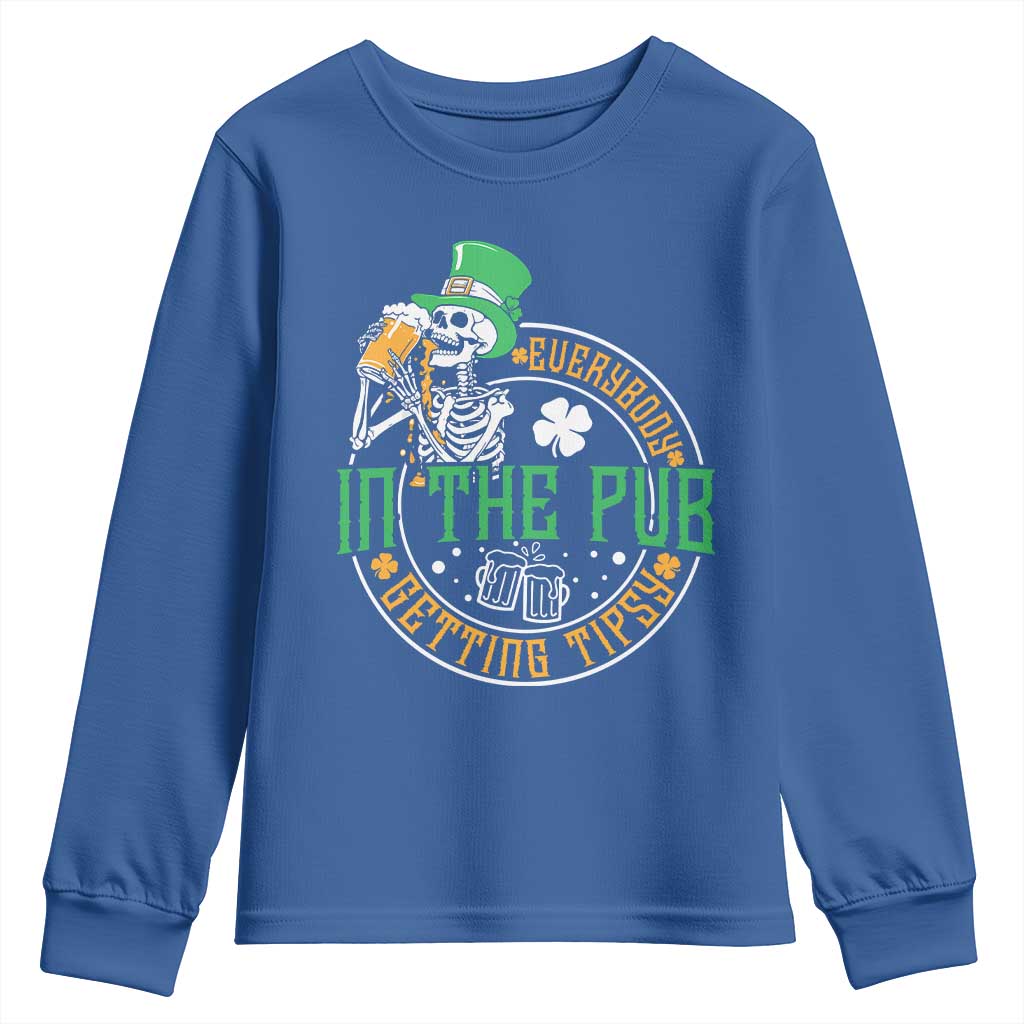 St Patricks Day Pub Youth Sweatshirt Everybody In The Pub Getting Tipsy