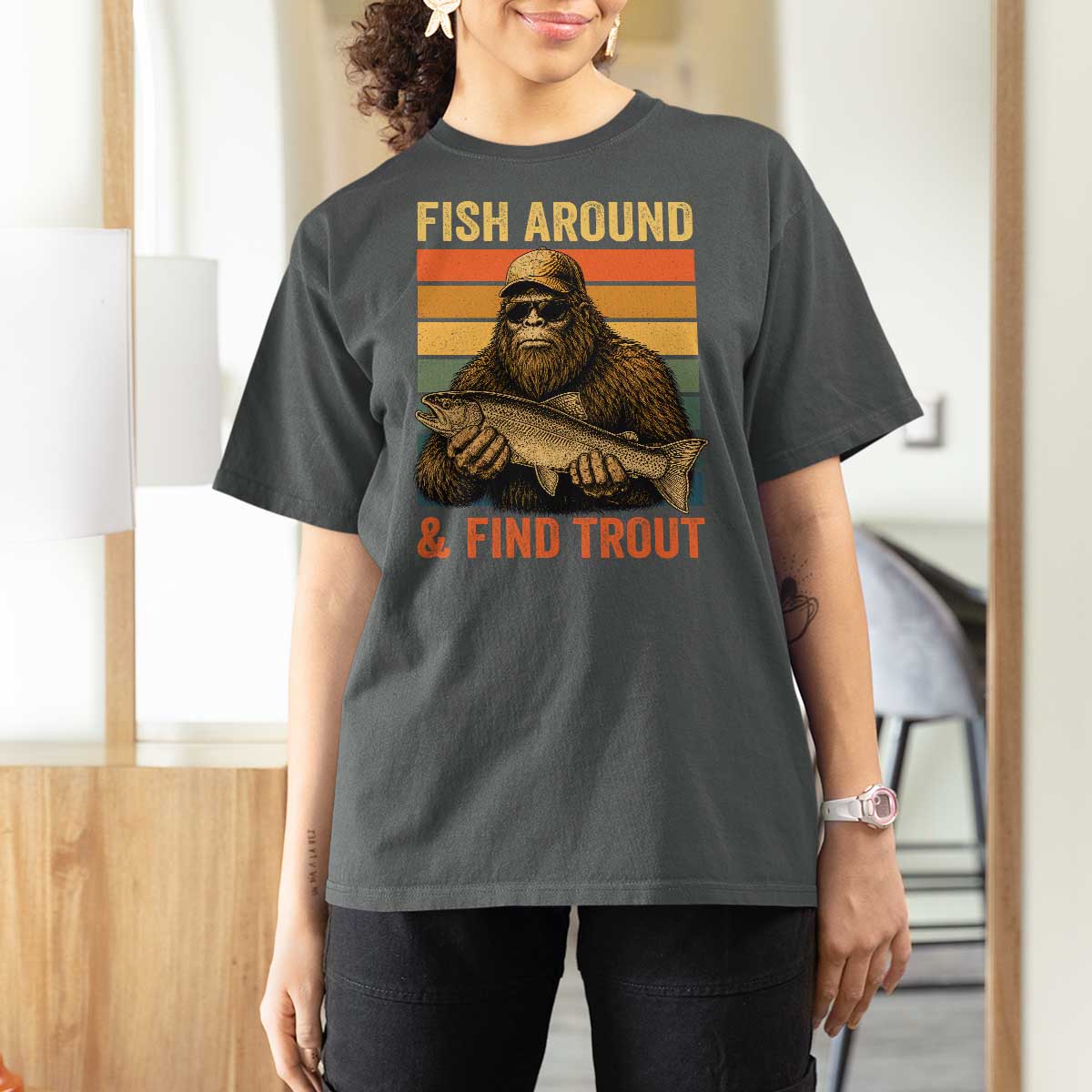 Fish Around And Find Trout T Shirt For Women Funny Fishermen Fishing Retro Bigfoot Sasquatch Fish