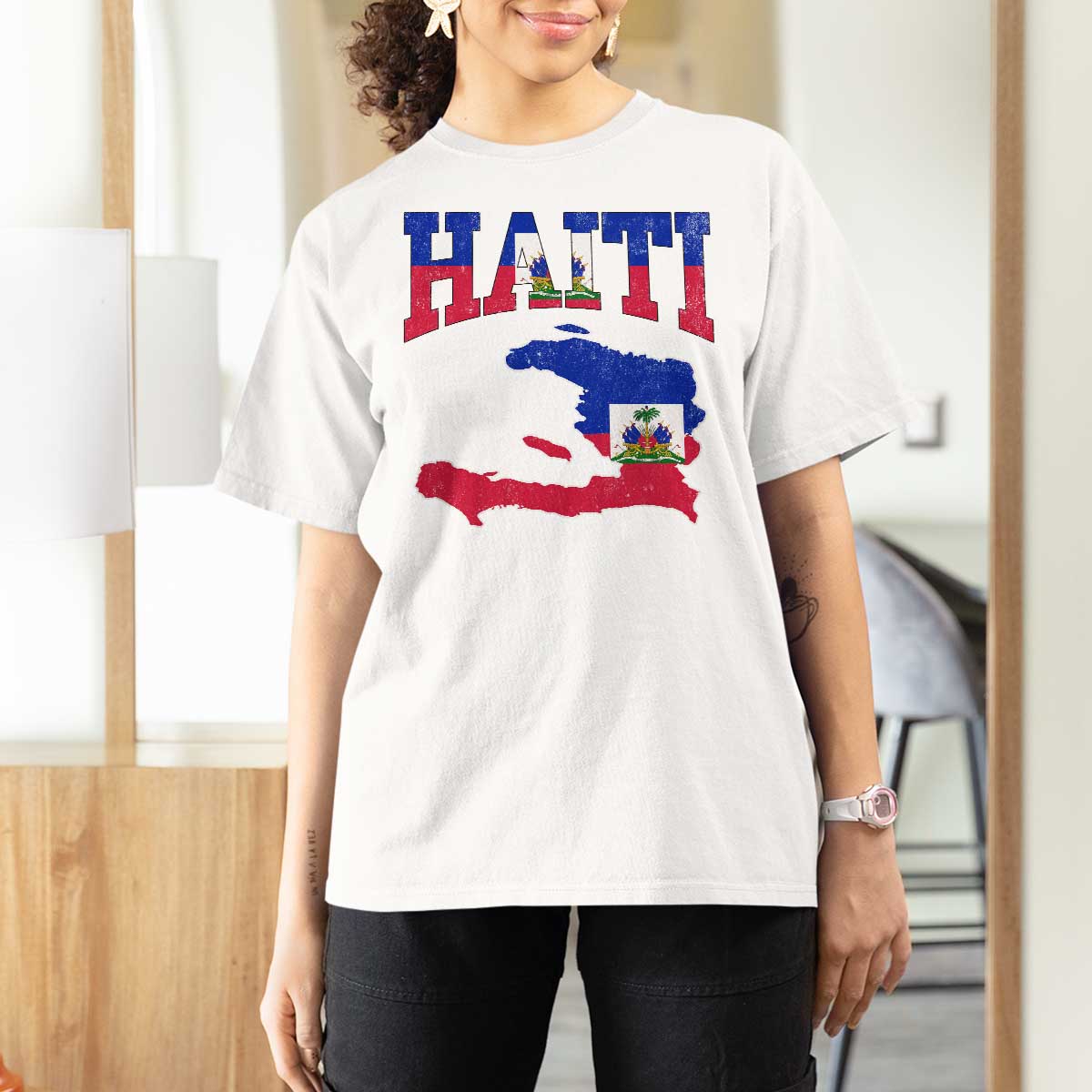 Haiti Pride T Shirt For Women Retro Vintage Haitian Flag Map Pride Graphic
