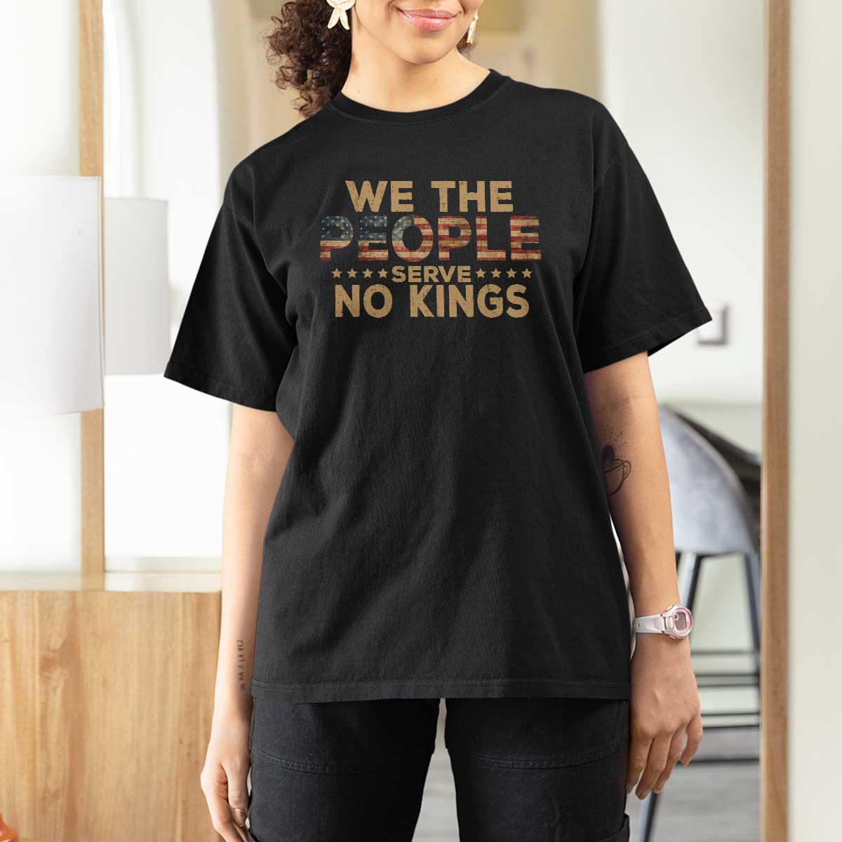 No Kings in USA T Shirt For Women Vintage Old American Flag We The People - Wonder Print Shop