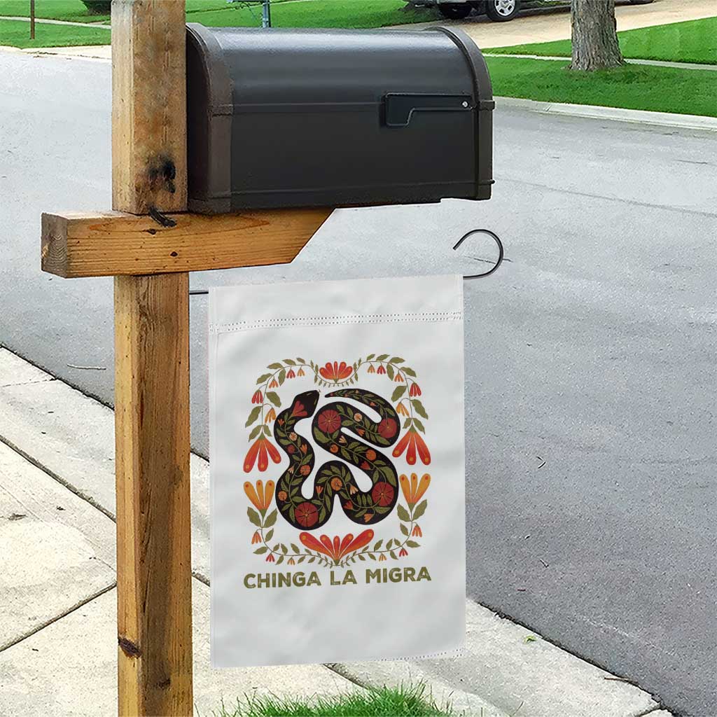 Immigrant Rights Garden Flag Chinga La Migra - Wonder Print Shop