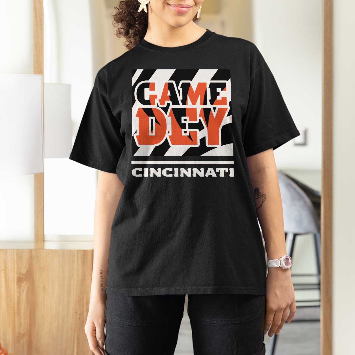 Cincinnati T Shirt For Women Retro Vintage Game Dey White Stripes - Wonder Print Shop