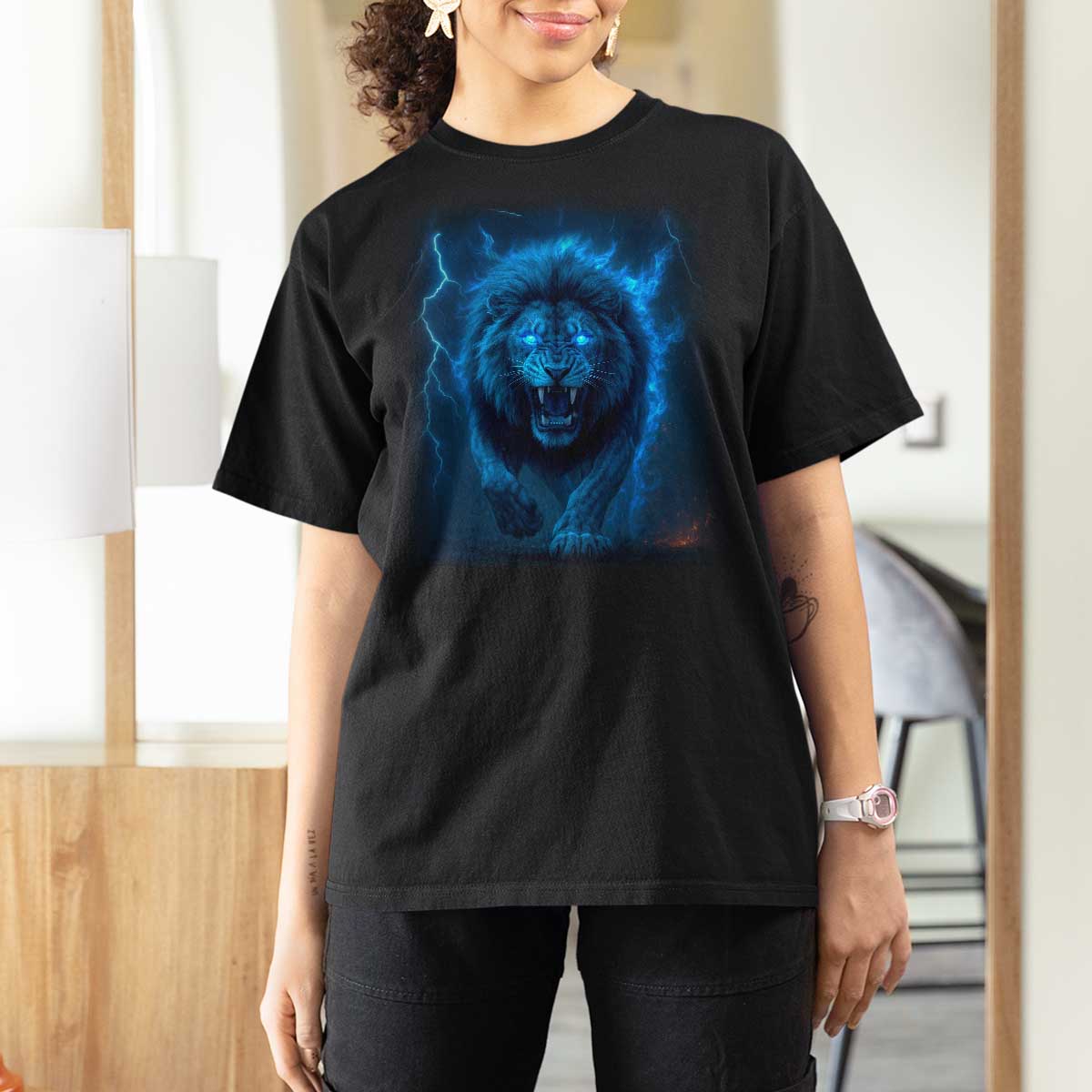Vintage Classic Blue Lion Bootleg Graphic T Shirt For Women - Wonder Print Shop