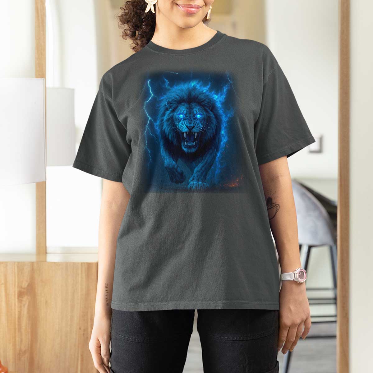 Vintage Classic Blue Lion Bootleg Graphic T Shirt For Women - Wonder Print Shop