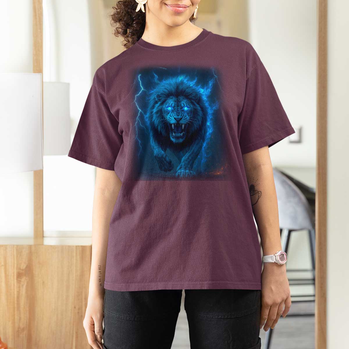 Vintage Classic Blue Lion Bootleg Graphic T Shirt For Women - Wonder Print Shop