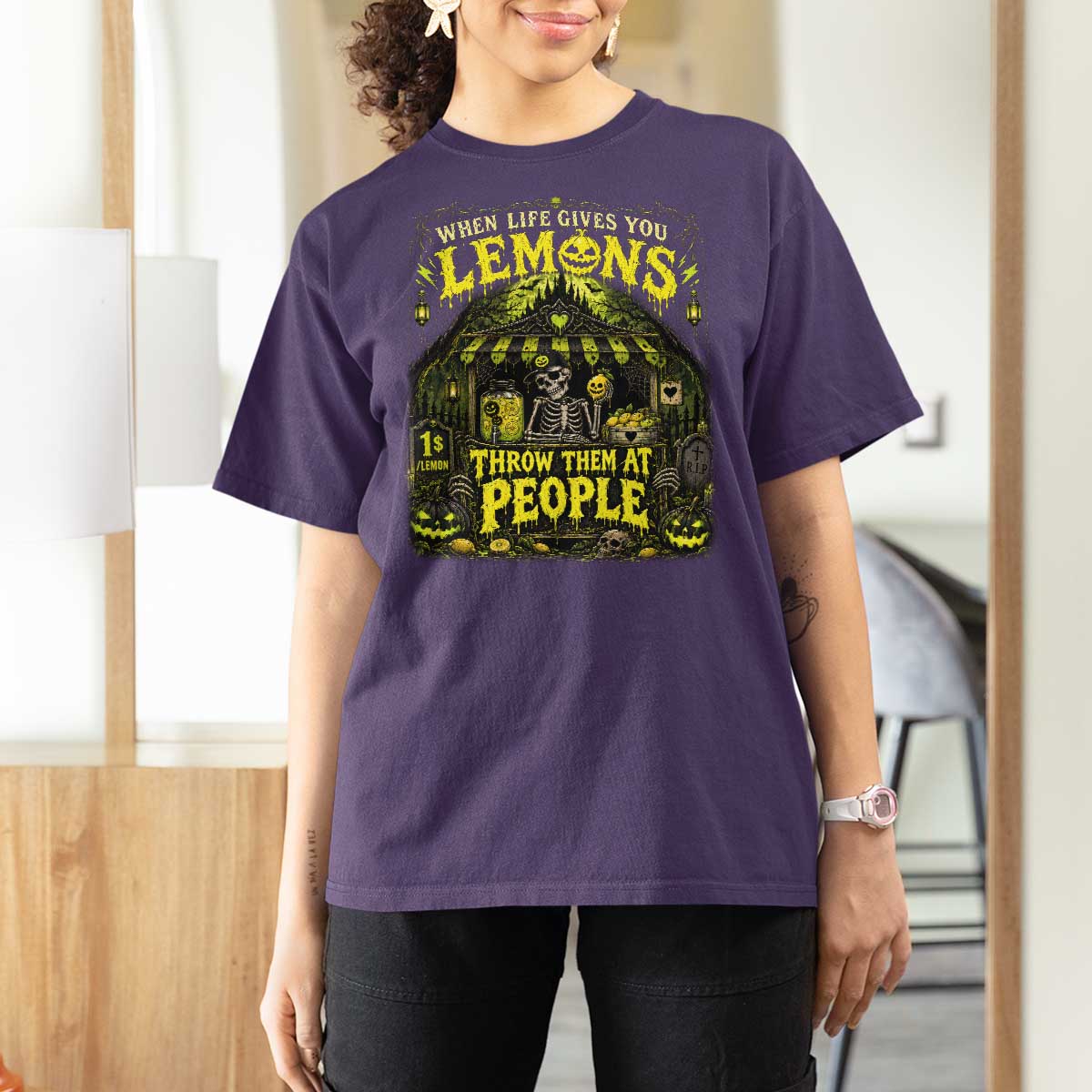 When Life Gives You Lemons Throw Them At People T Shirt For Women Funny Skeleton Halloween Gothic Lemonade Graphic