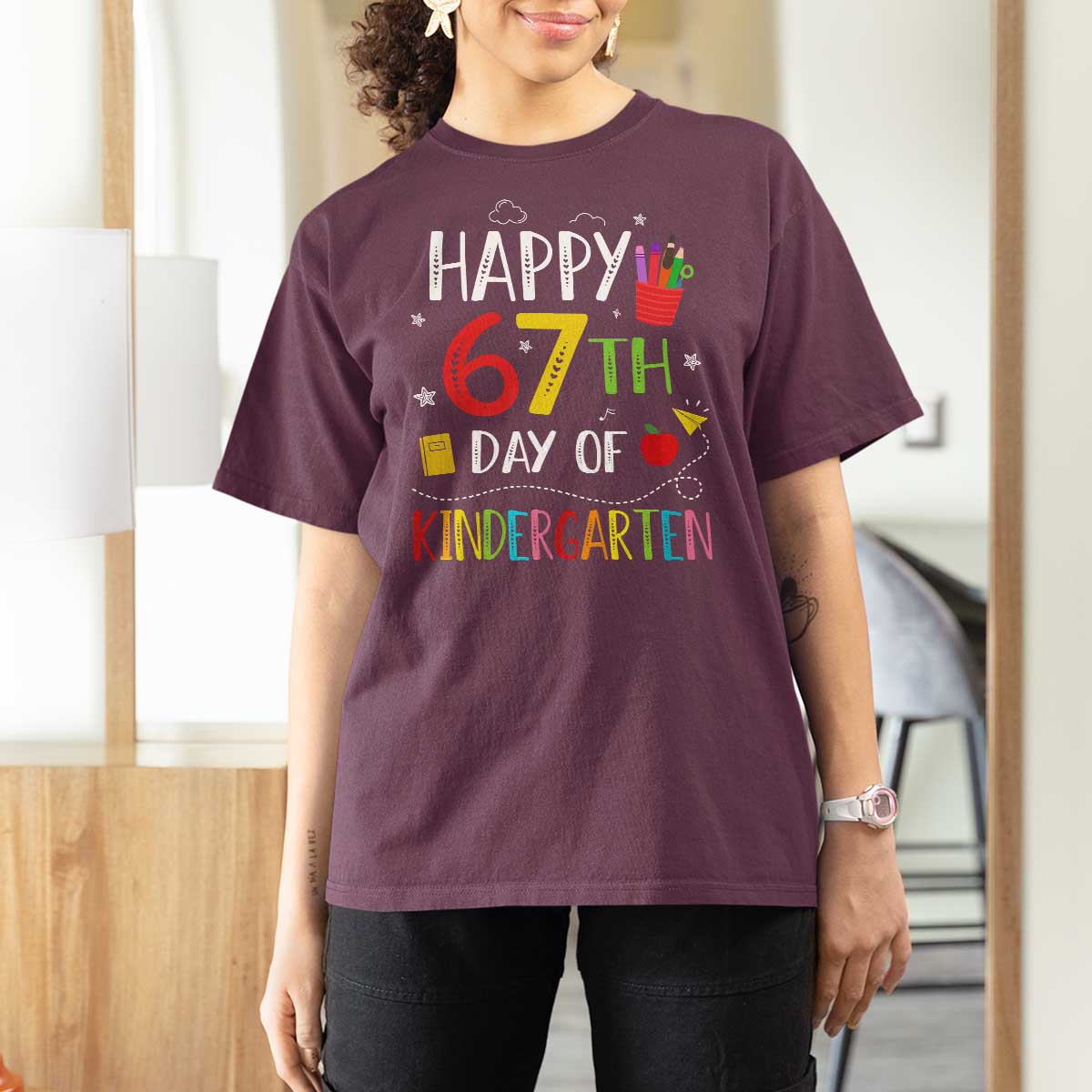 67 Days Of Kindergarten T Shirt For Women Happy 67th Day Of School Teachers Student Meme - Wonder Print Shop