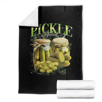 Pickle Lovers Throw Blanket Retro Pickle Enthusiast Vintage 90s Graphic