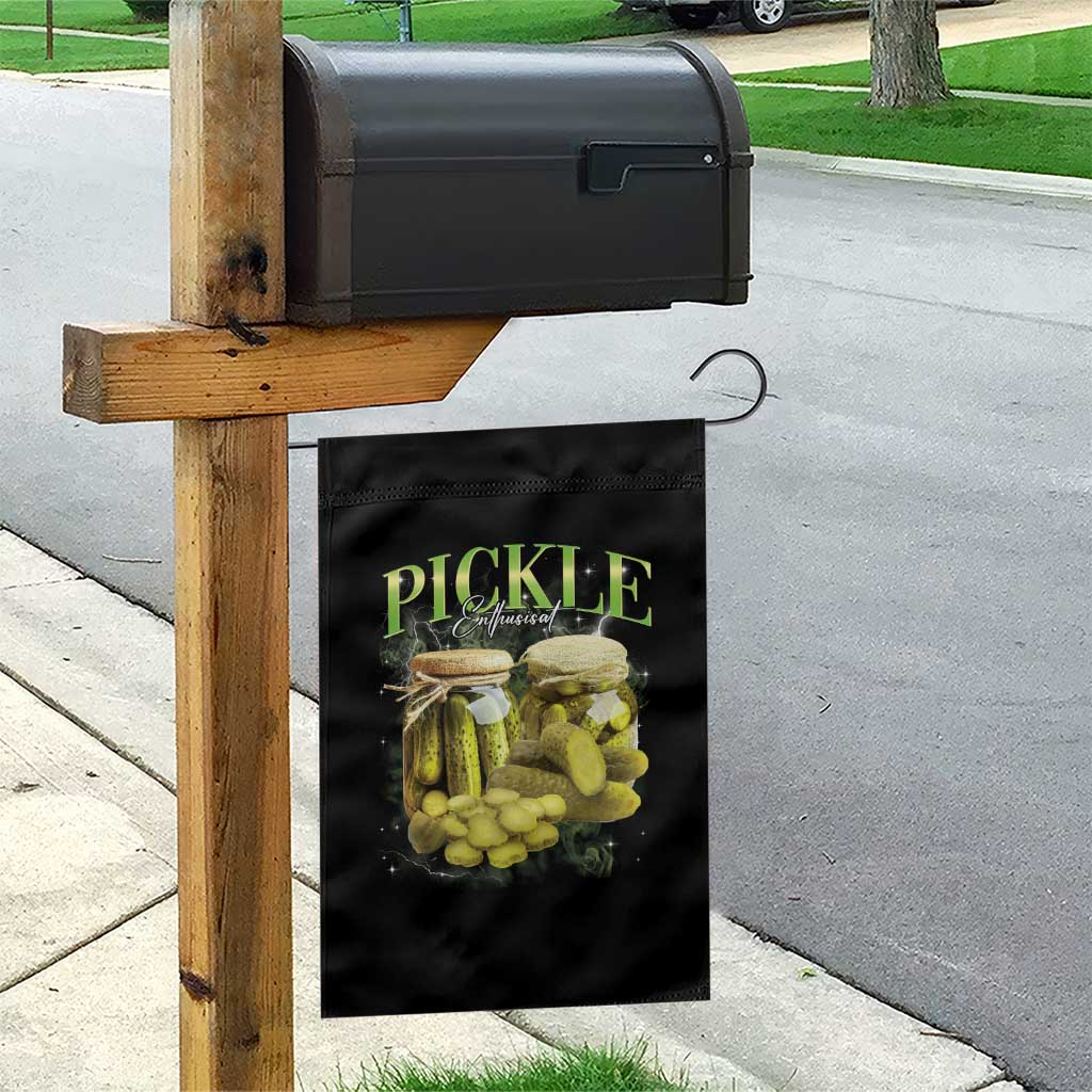 Pickle Lovers Garden Flag Retro Pickle Enthusiast Vintage 90s Graphic