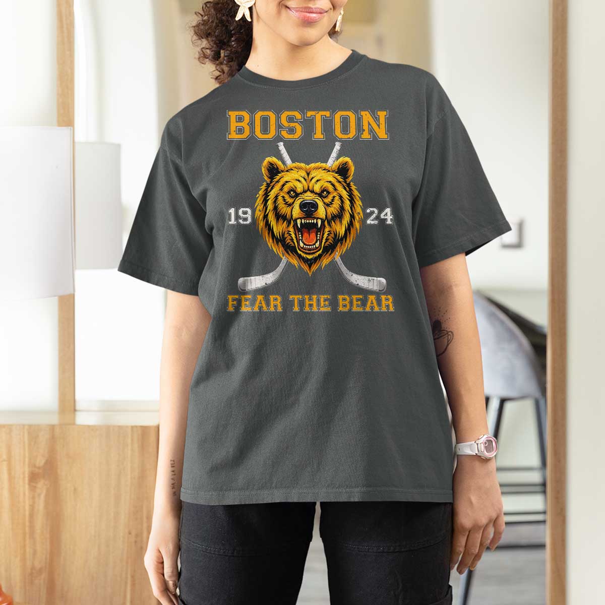 Boston Ice Hockey T Shirt For Women Retro Vintage Fear The Bear