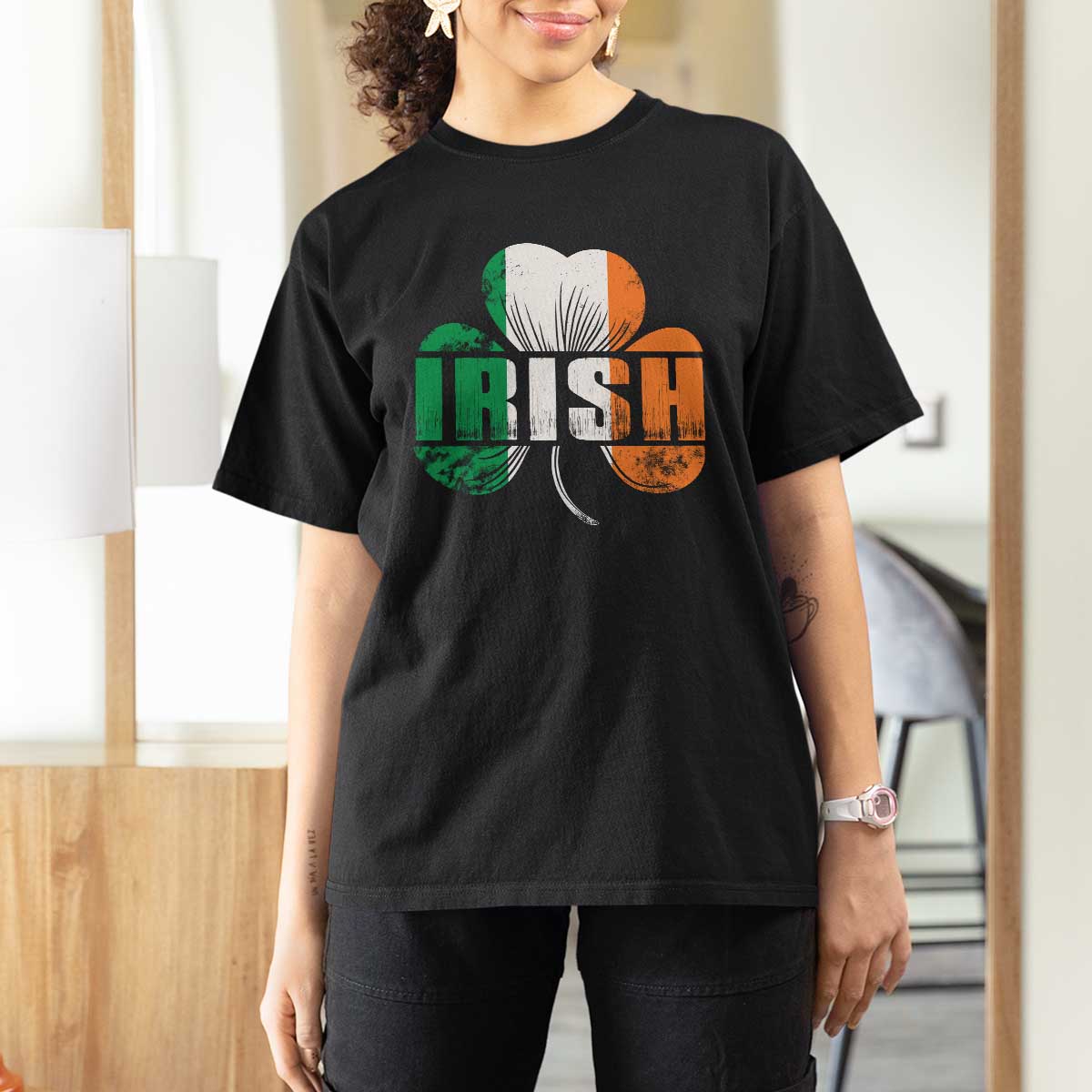 Irish St Patricks Day Shamrock T Shirt For Women Retro Clover Ireland Flag Lucky Gifts