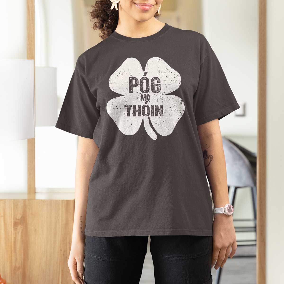 Funny Irish St Patricks Day T Shirt For Women Shamrock Gaelic Saying Pog Mo Thoin