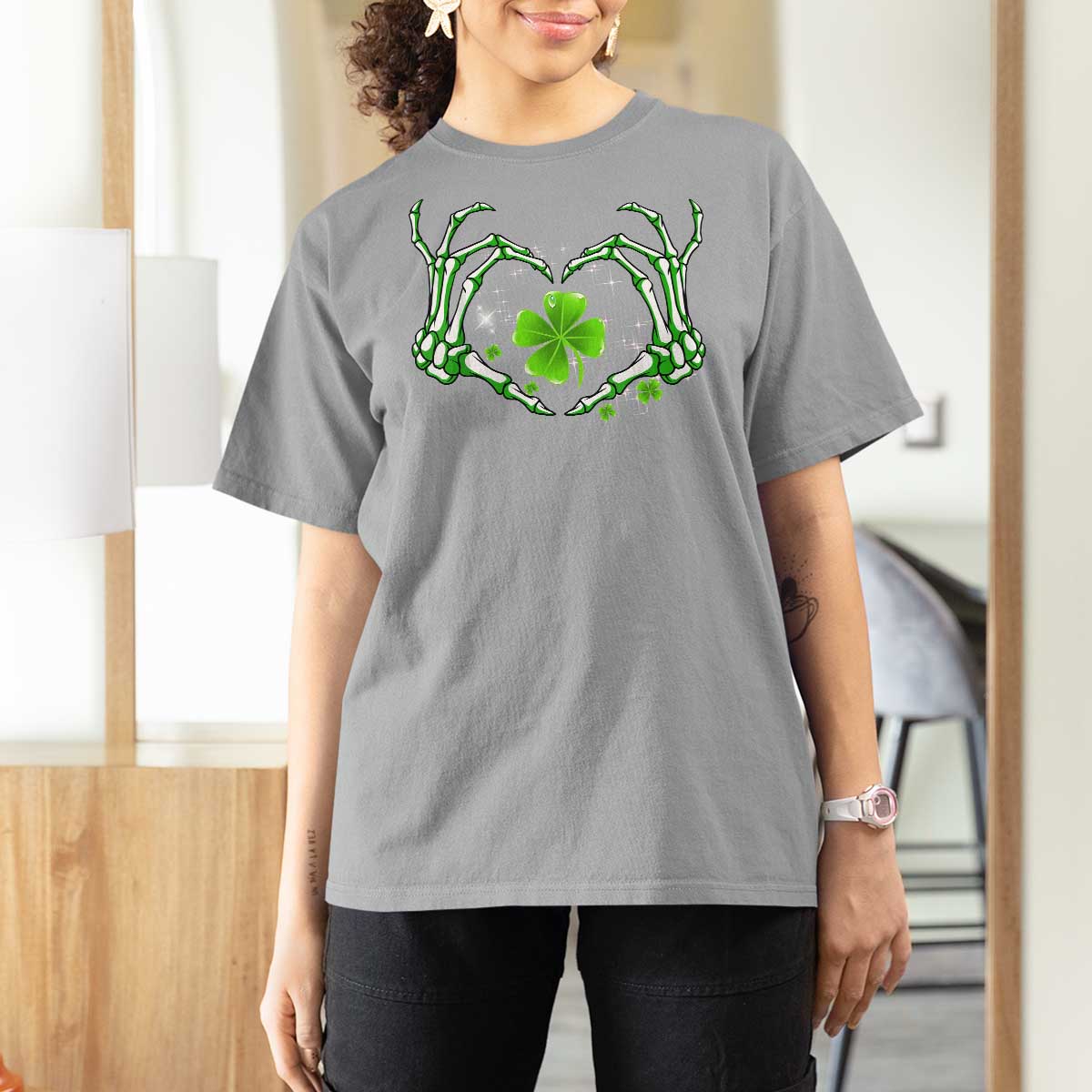 Skeleton Hand Heart Shamrock St Patricks Day T Shirt For Women
