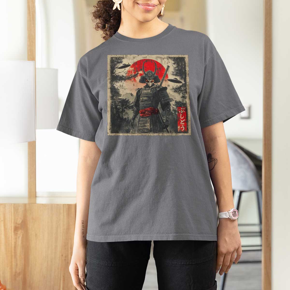 Alien Samurai T Shirt For Women Vintage Japanese Art UFO Funny Ukiyo-e Warrior