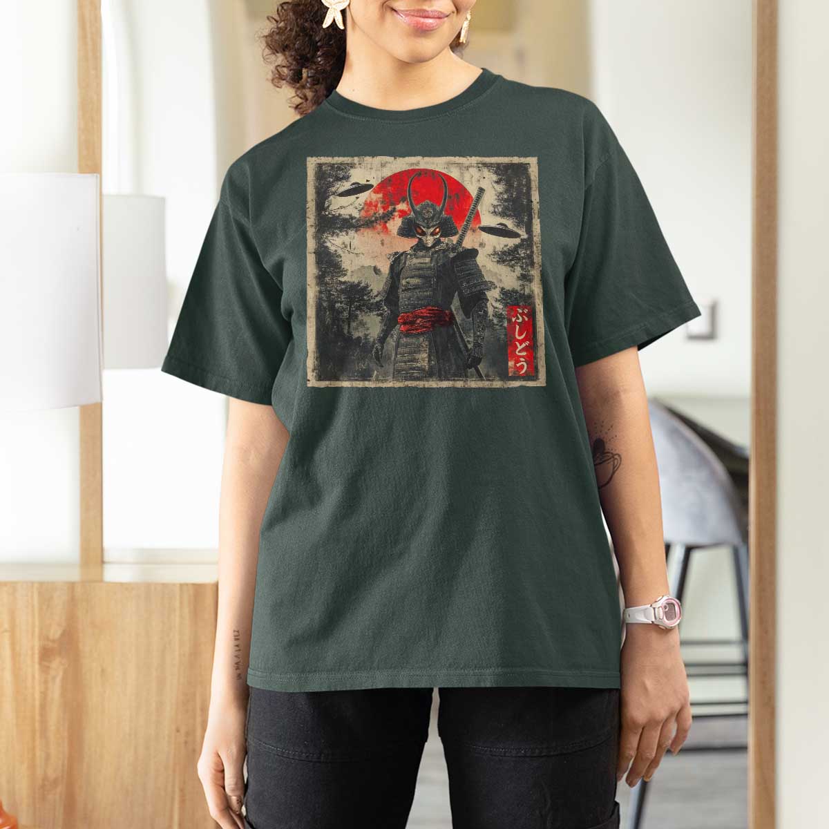 Alien Samurai T Shirt For Women Vintage Japanese Art UFO Funny Ukiyo-e Warrior