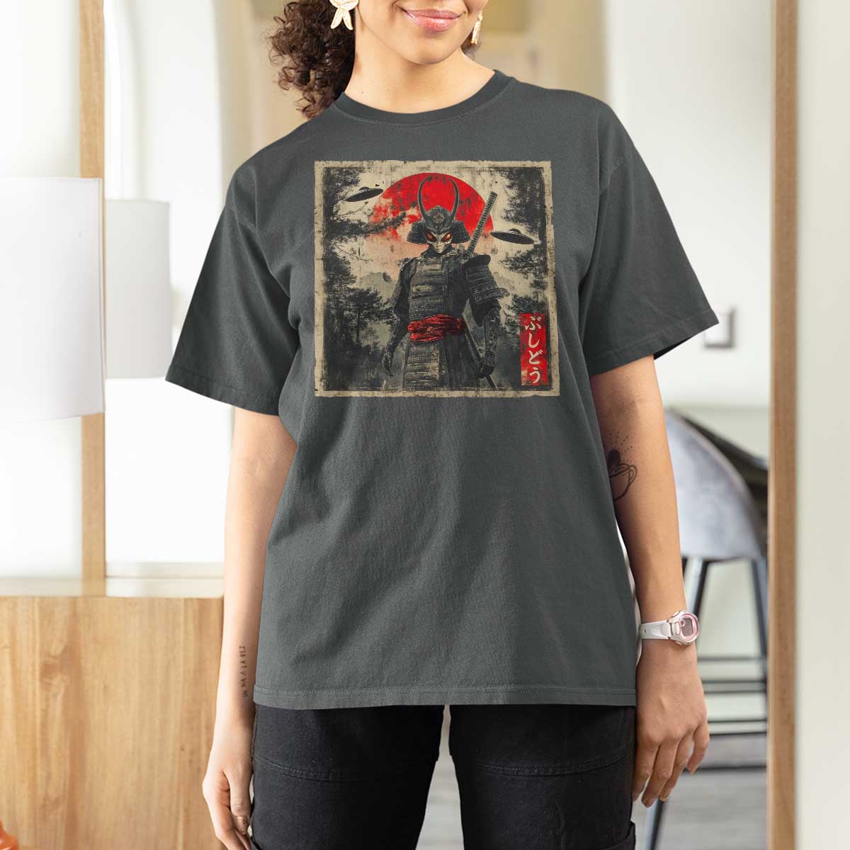 Alien Samurai T Shirt For Women Vintage Japanese Art UFO Funny Ukiyo-e Warrior