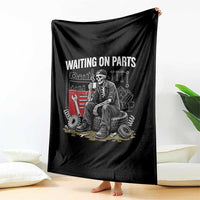 Funny Waiting On Parts Mechanic Skeleton Auto Repair Life Throw Blanket
