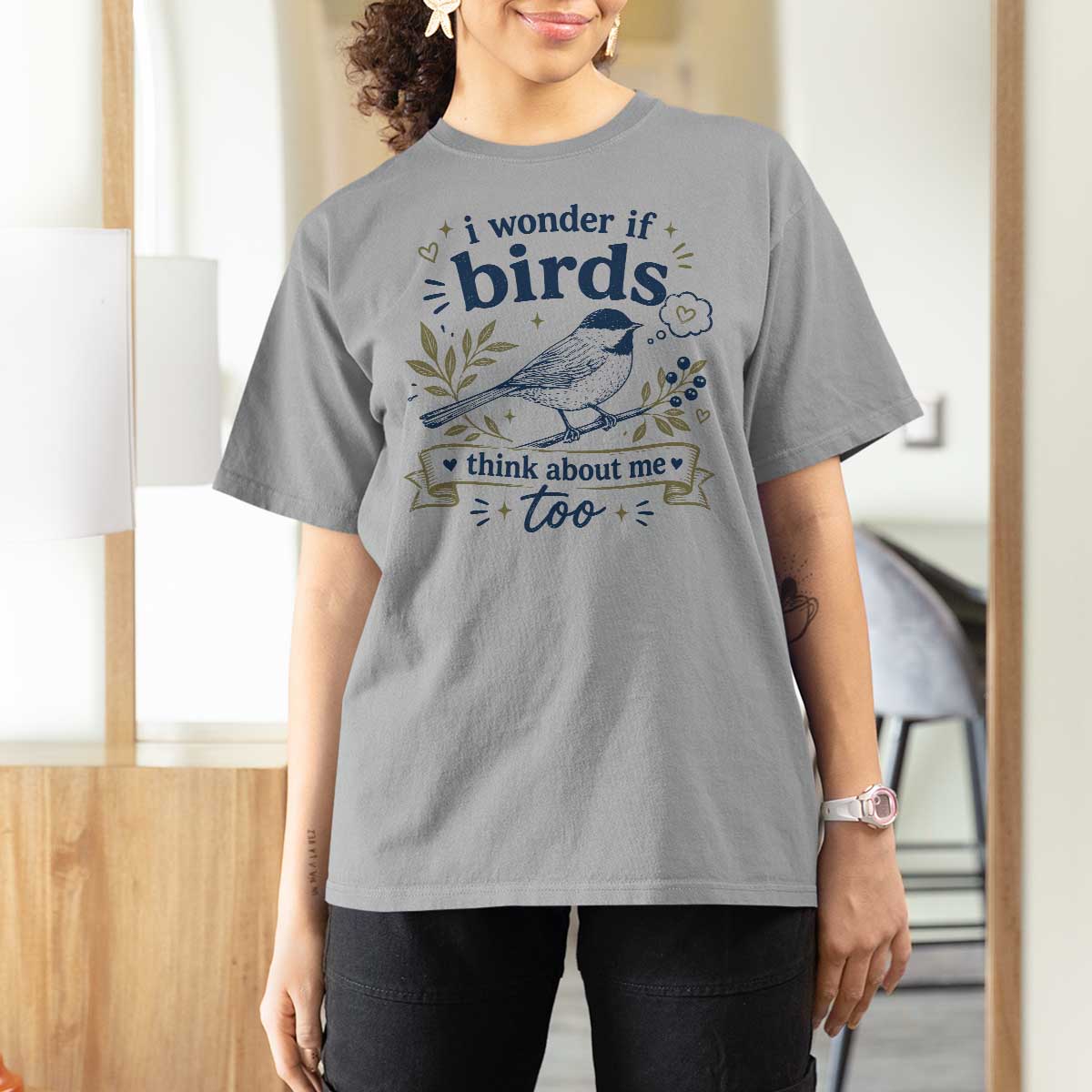 Bird Lover T Shirt For Women I Wonder If Birds Think About Me Too Funny Bird Watcher Birder