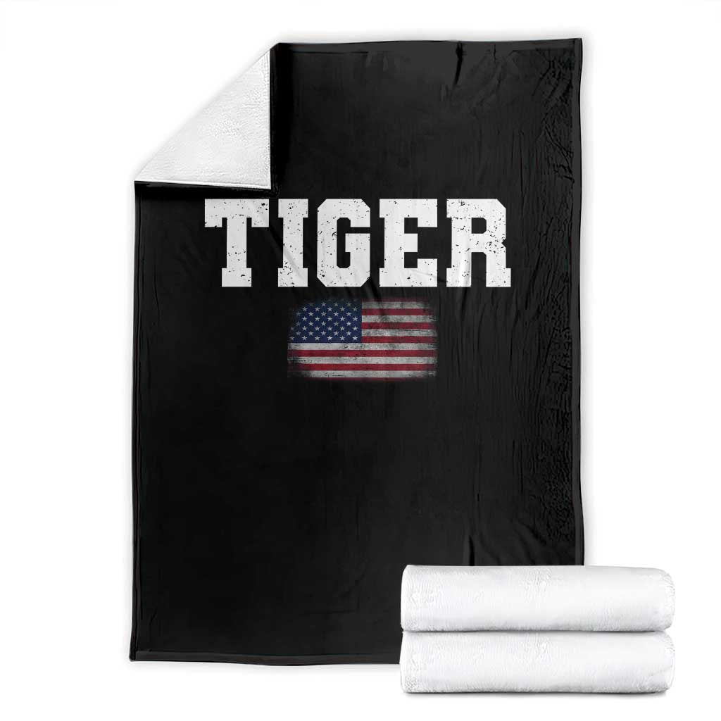 Classic Tigers Throw Blanket Retro Varsity Vintage Sports Team Name USA Flag - Wonder Print Shop