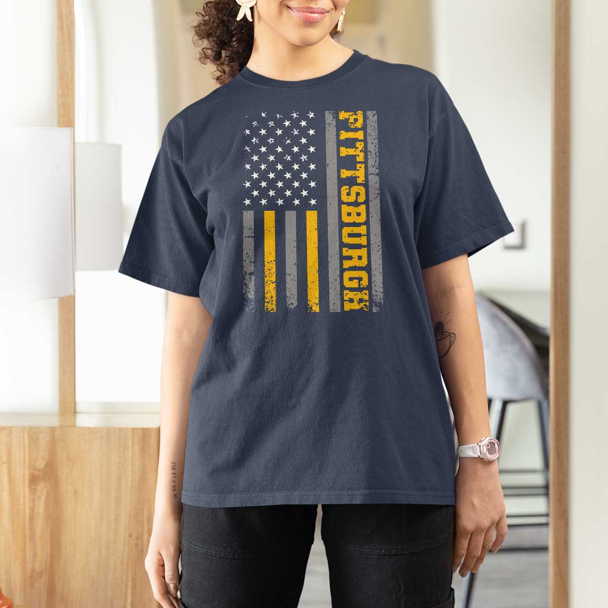 Pittsburgh T Shirt For Women Retro Vintage USA Flag Patriotic American - Wonder Print Shop