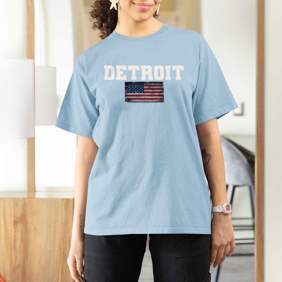 Classic Detroit T Shirt For Women Retro Varsity Vintage Sports Team Name USA Flag - Wonder Print Shop