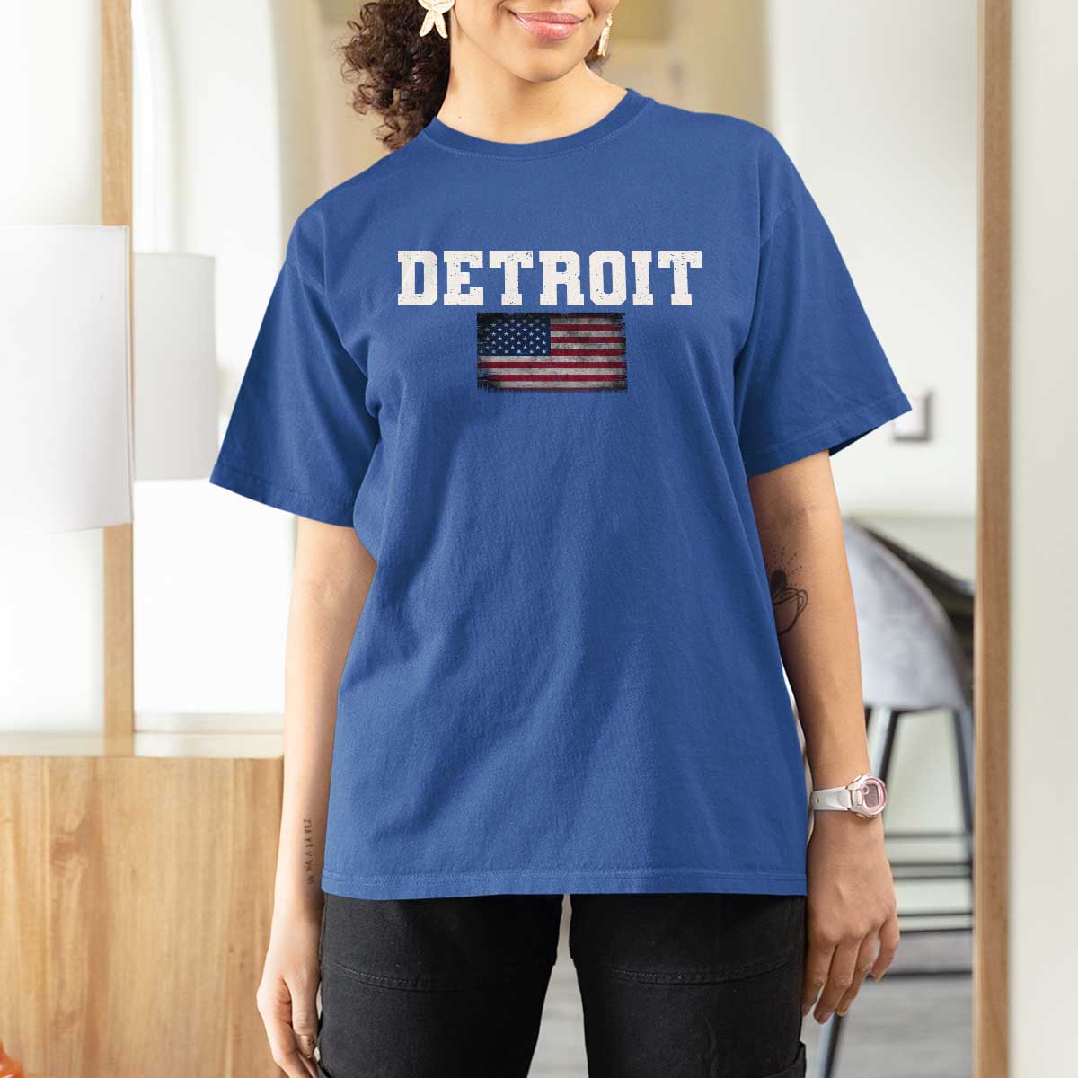 Classic Detroit T Shirt For Women Retro Varsity Vintage Sports Team Name USA Flag - Wonder Print Shop