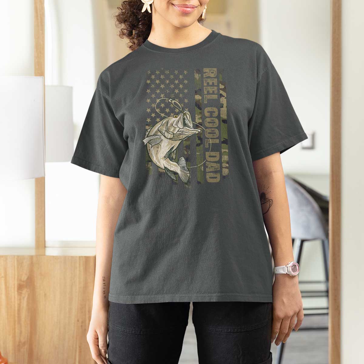 Funny Fishing Vintage Reel Cool Dad T Shirt For Women Camo American Flag USA Bass Fish Fisherman