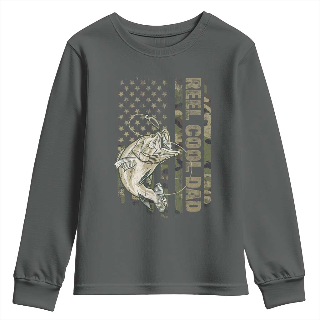 Funny Fishing Vintage Reel Cool Dad Youth Sweatshirt Camo American Flag USA Bass Fish Fisherman