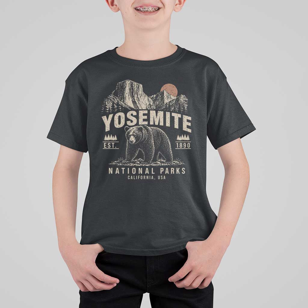 Vintage Yosemite National Park T Shirt For Kid Retro Bear Nature Wildlife Forest