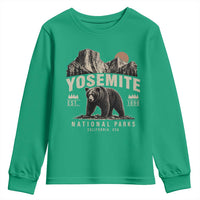 Vintage Yosemite National Park Youth Sweatshirt Retro Bear Nature Wildlife Forest
