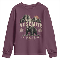 Vintage Yosemite National Park Youth Sweatshirt Retro Bear Nature Wildlife Forest