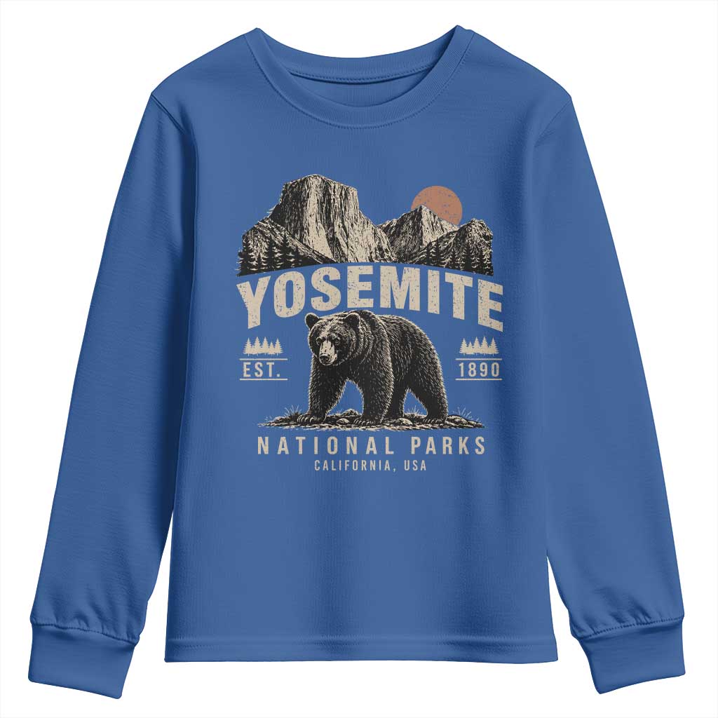 Vintage Yosemite National Park Youth Sweatshirt Retro Bear Nature Wildlife Forest