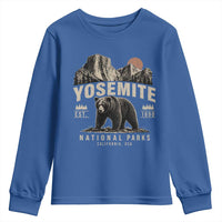 Vintage Yosemite National Park Youth Sweatshirt Retro Bear Nature Wildlife Forest