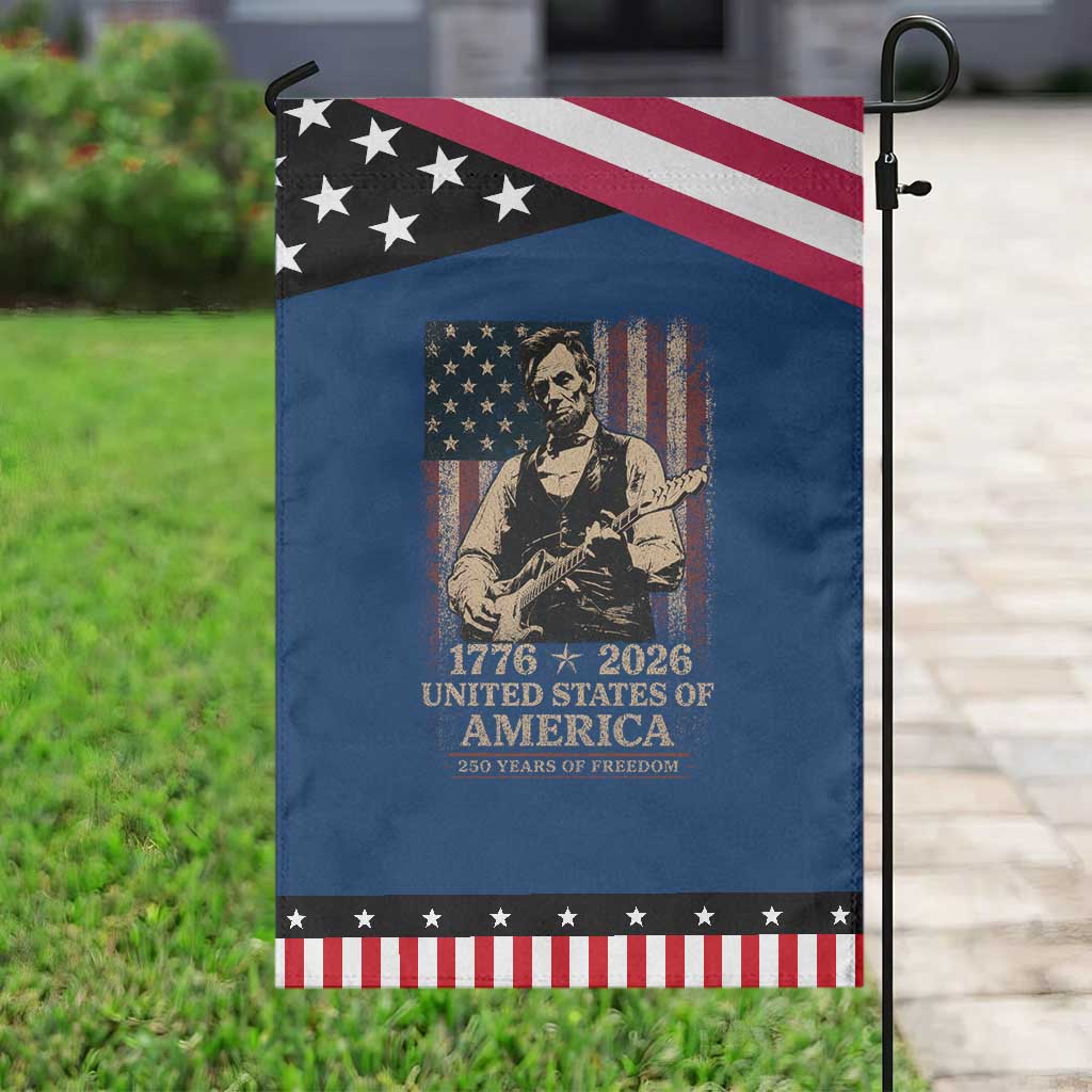 Vintage Abraham Lincoln Abe Lincoln Playing Guitar 250 Years Patriotic Garden Flag 1776 2026 Humor Patriotic USA Flag