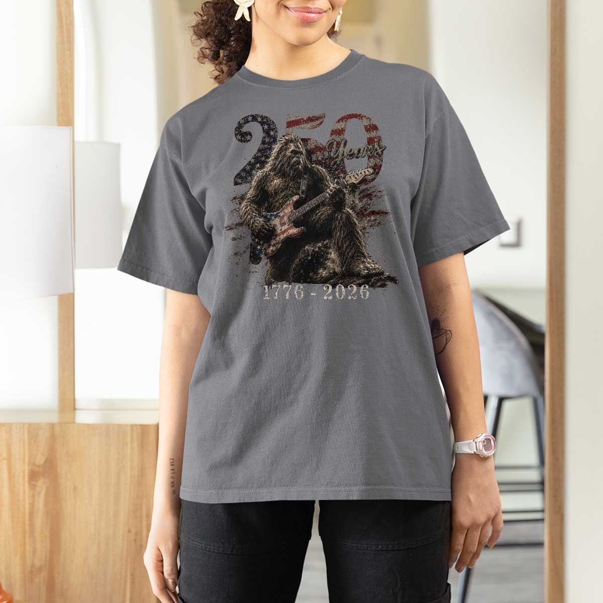 Vintage Bigfoot Playing Guitar 250 Years T Shirt For Women 1776 2026 Bigfoot Patriotic USA Flag Sasquatch