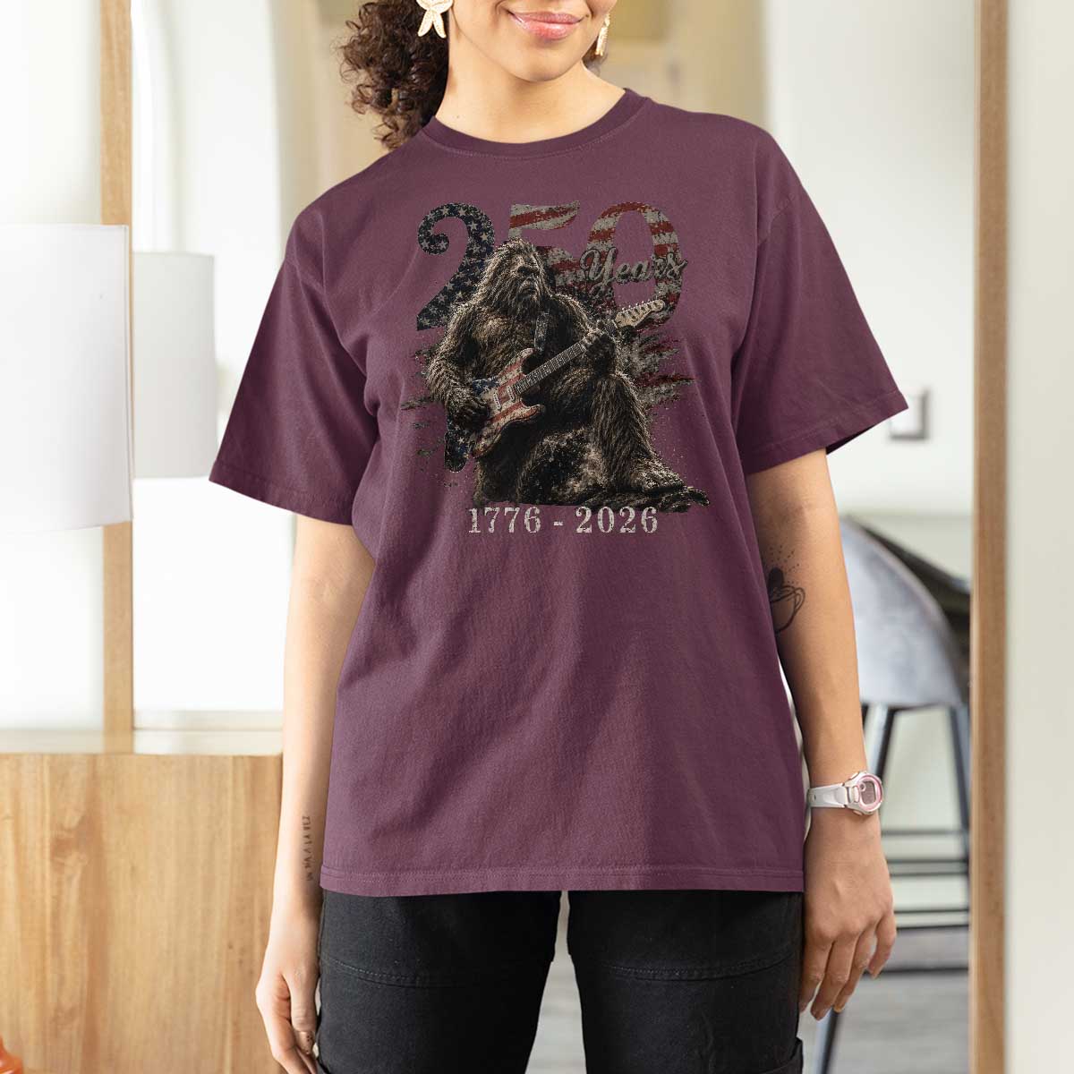 Vintage Bigfoot Playing Guitar 250 Years T Shirt For Women 1776 2026 Bigfoot Patriotic USA Flag Sasquatch
