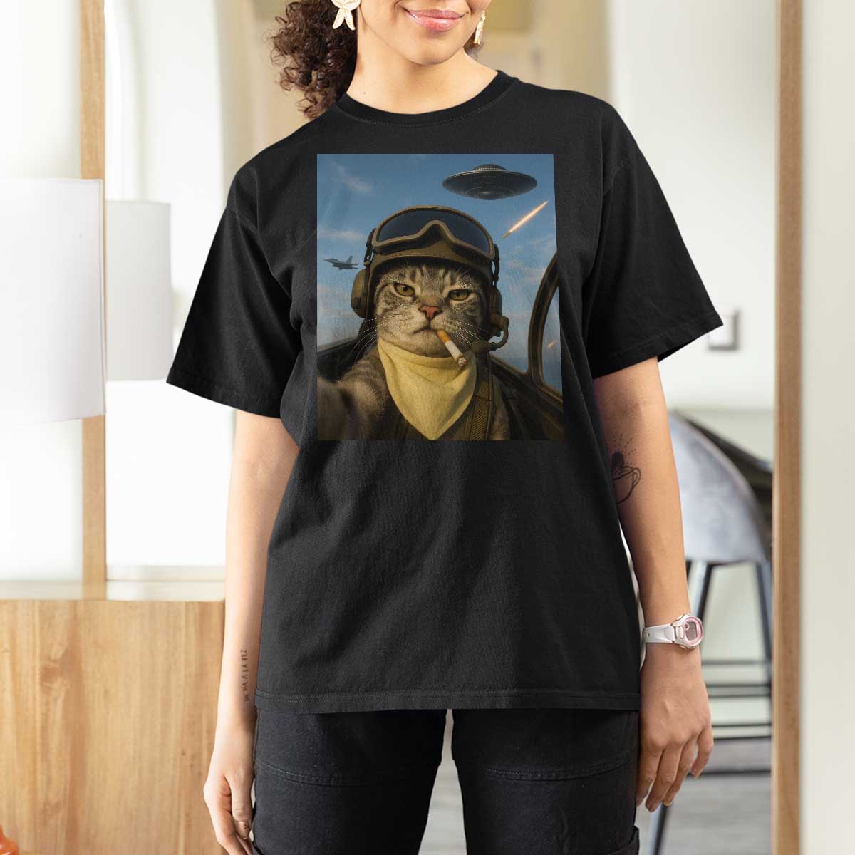 Cat Selfie With Alien UFO T Shirt For Women Retro Space Sci-Fi Cat Pilot - Wonder Print Shop