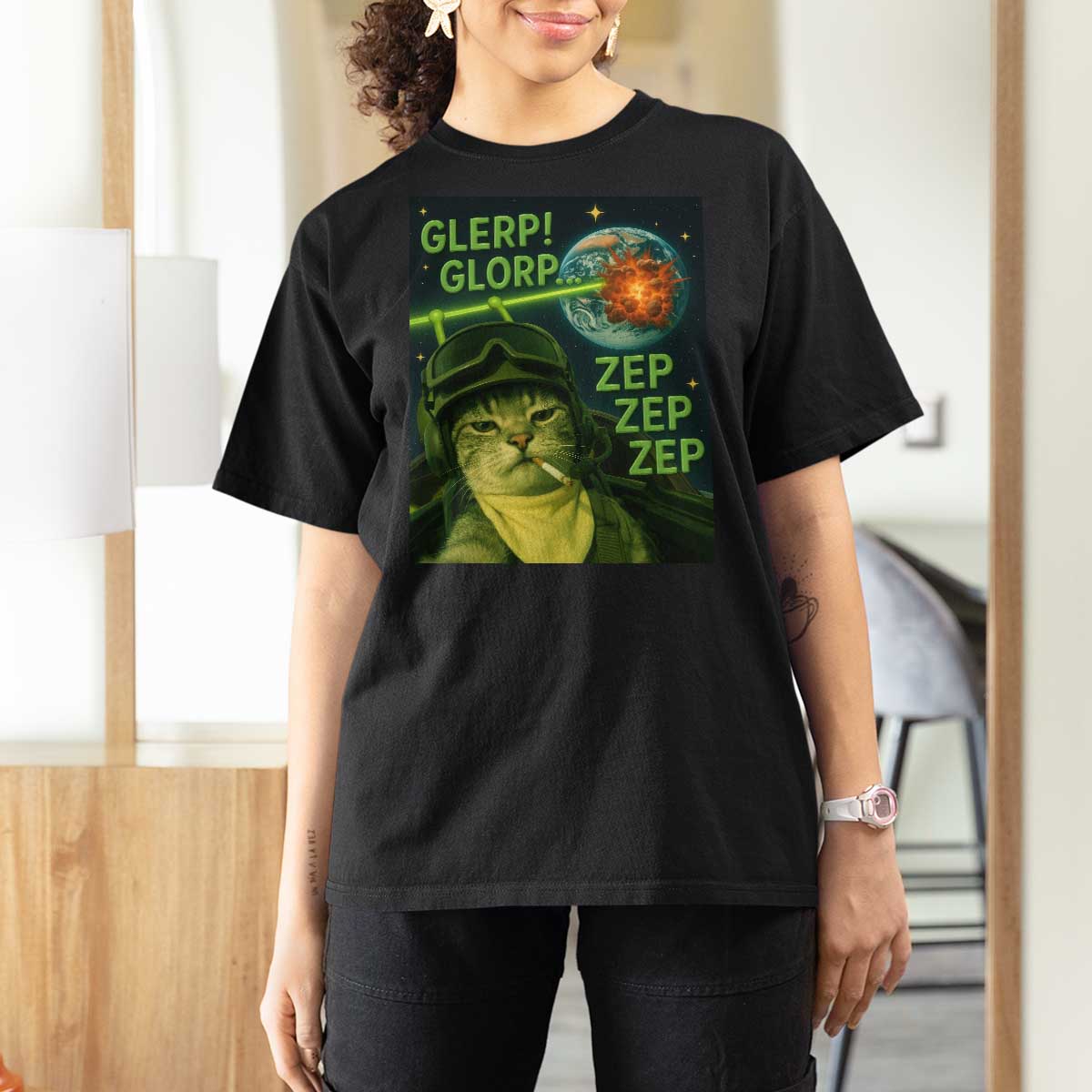 Funny UFO Alien Cat Selfie T Shirt For Women Retro Space Sci-Fi Cat Pilot - Wonder Print Shop