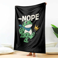 No Kings in America Portland Frog Throw Blanket Funny Political Meme - Wonder Print Shop