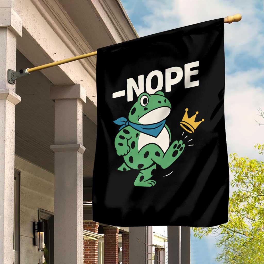 No Kings in America Portland Frog Garden Flag Funny Political Meme - Wonder Print Shop