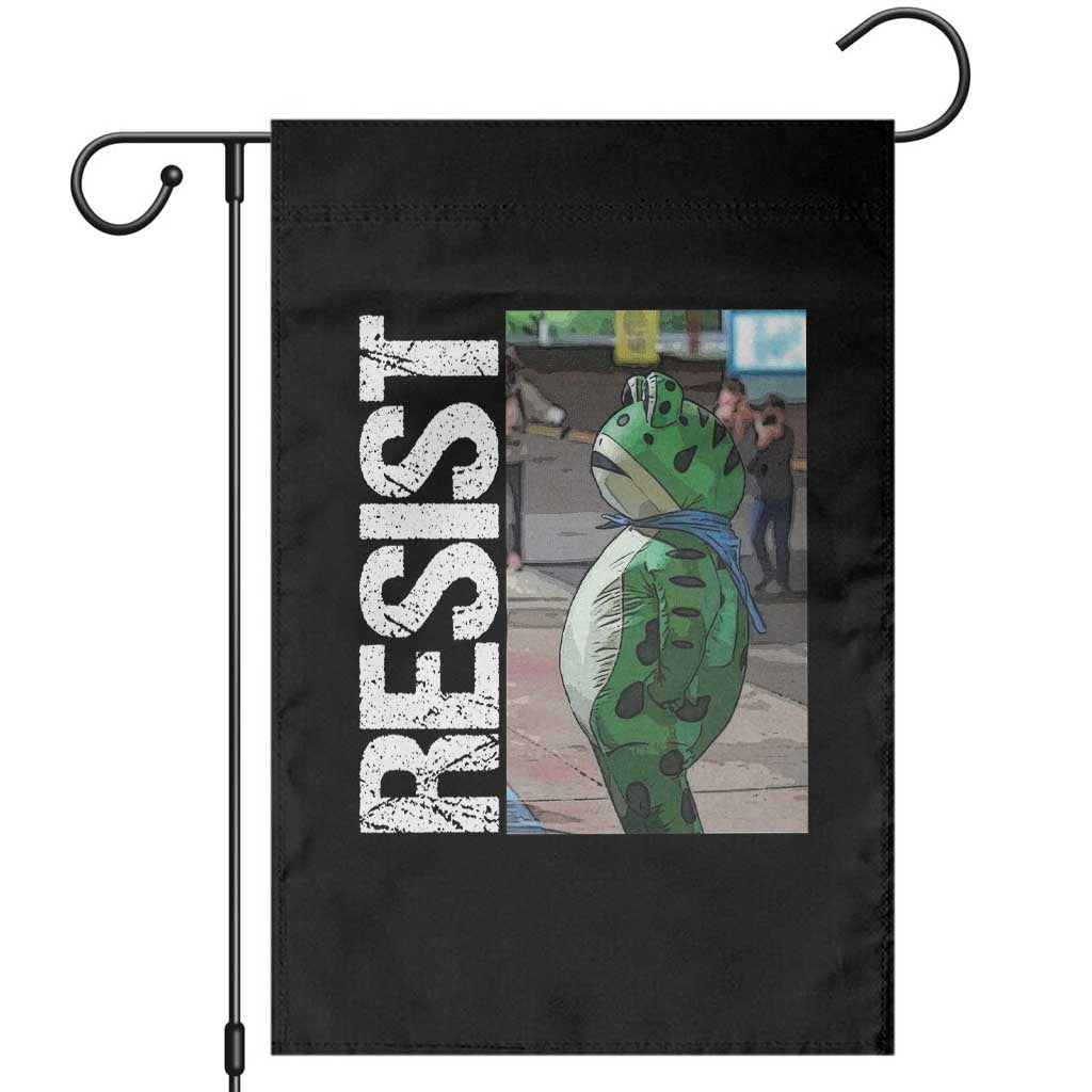 Portland Frog Protest Garden Flag Vintage Activist Resistance - Wonder Print Shop