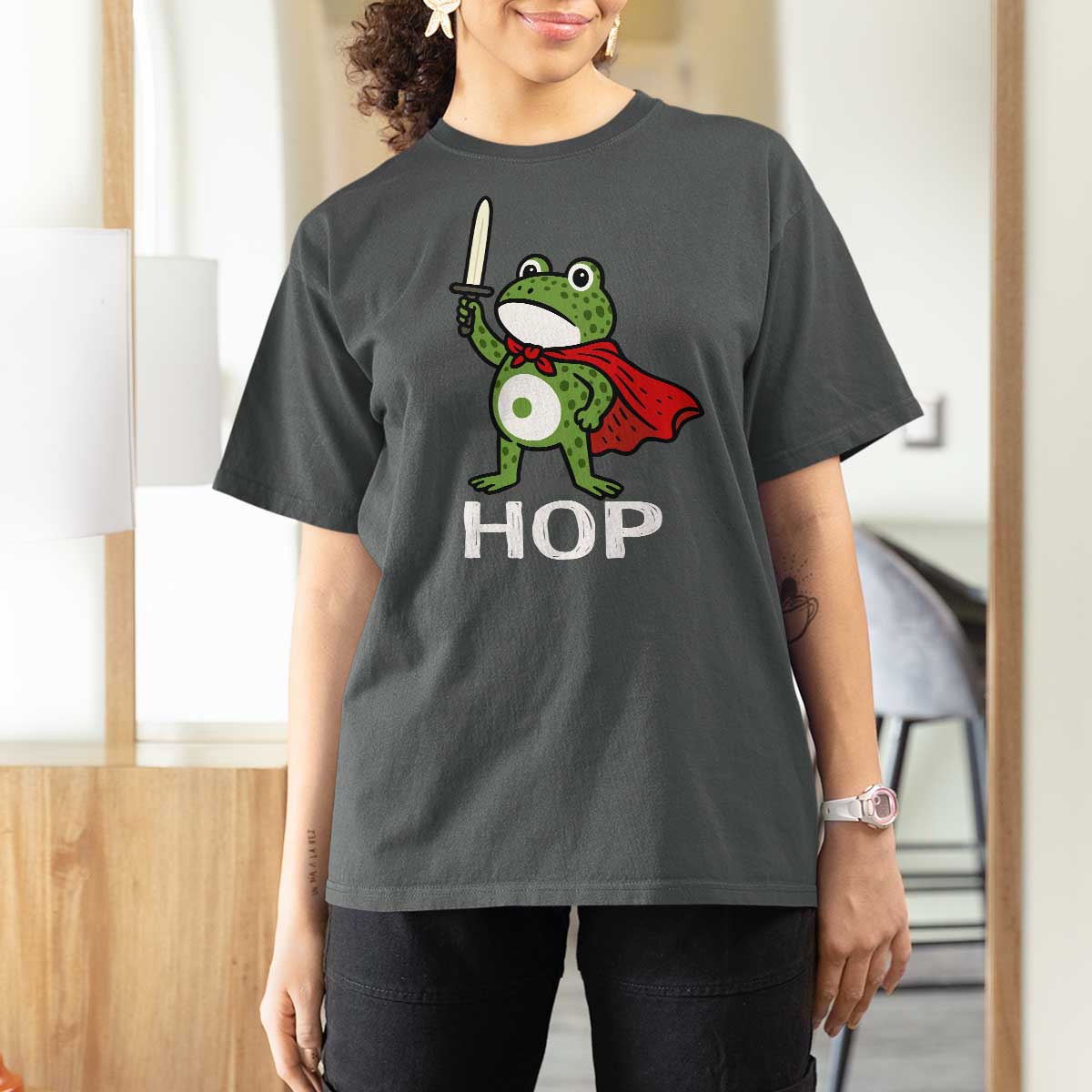 Resist Frog With Sword T Shirt For Women No Kings Portland Protest Saves America - Wonder Print Shop