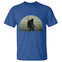 Bigfoot Golfer T Shirt Funny Sasquatch Golfing Golf Balls - Wonder Print Shop