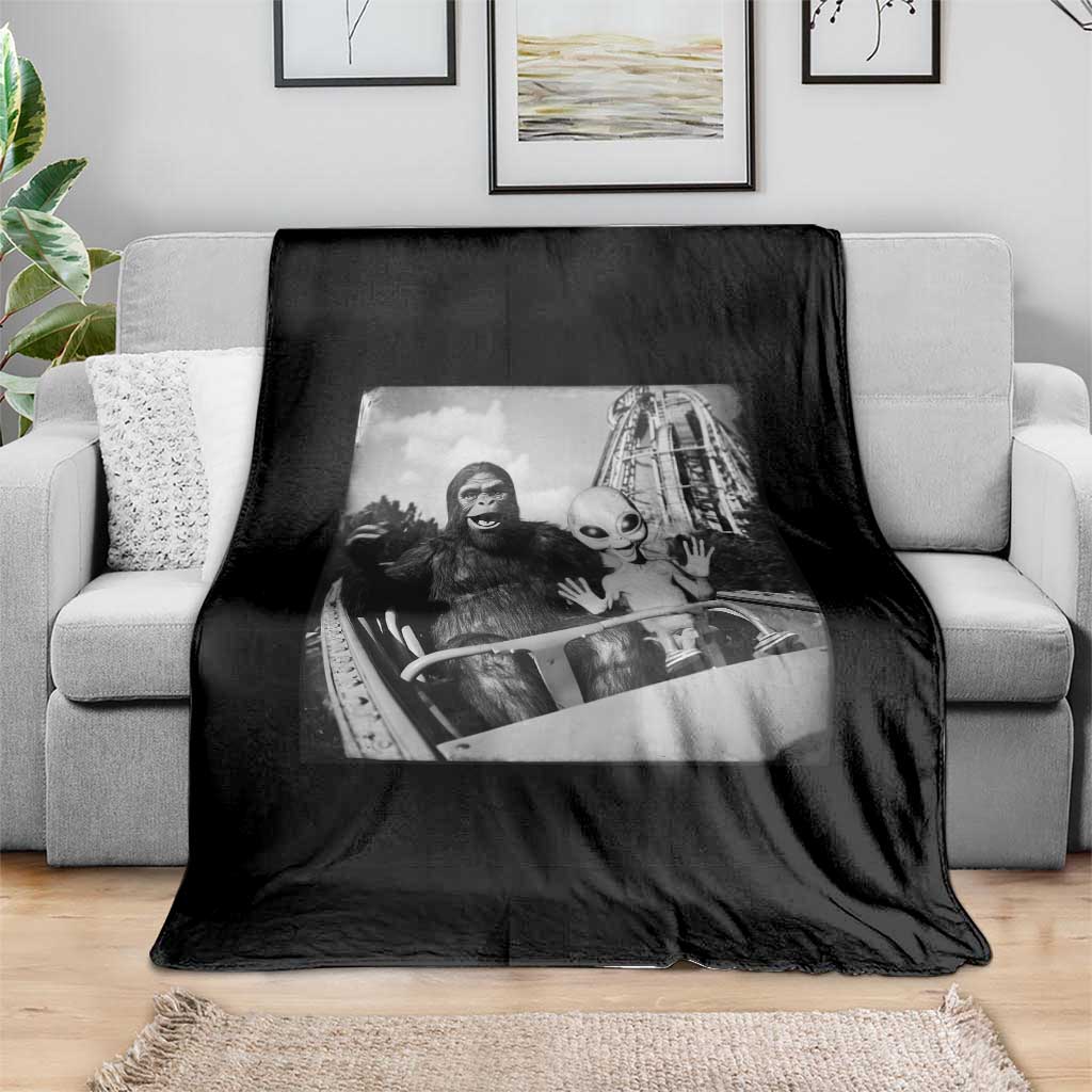 Funny Bigfoot Alien Throw Blanket Sasquatch UFO Coaster - Wonder Print Shop