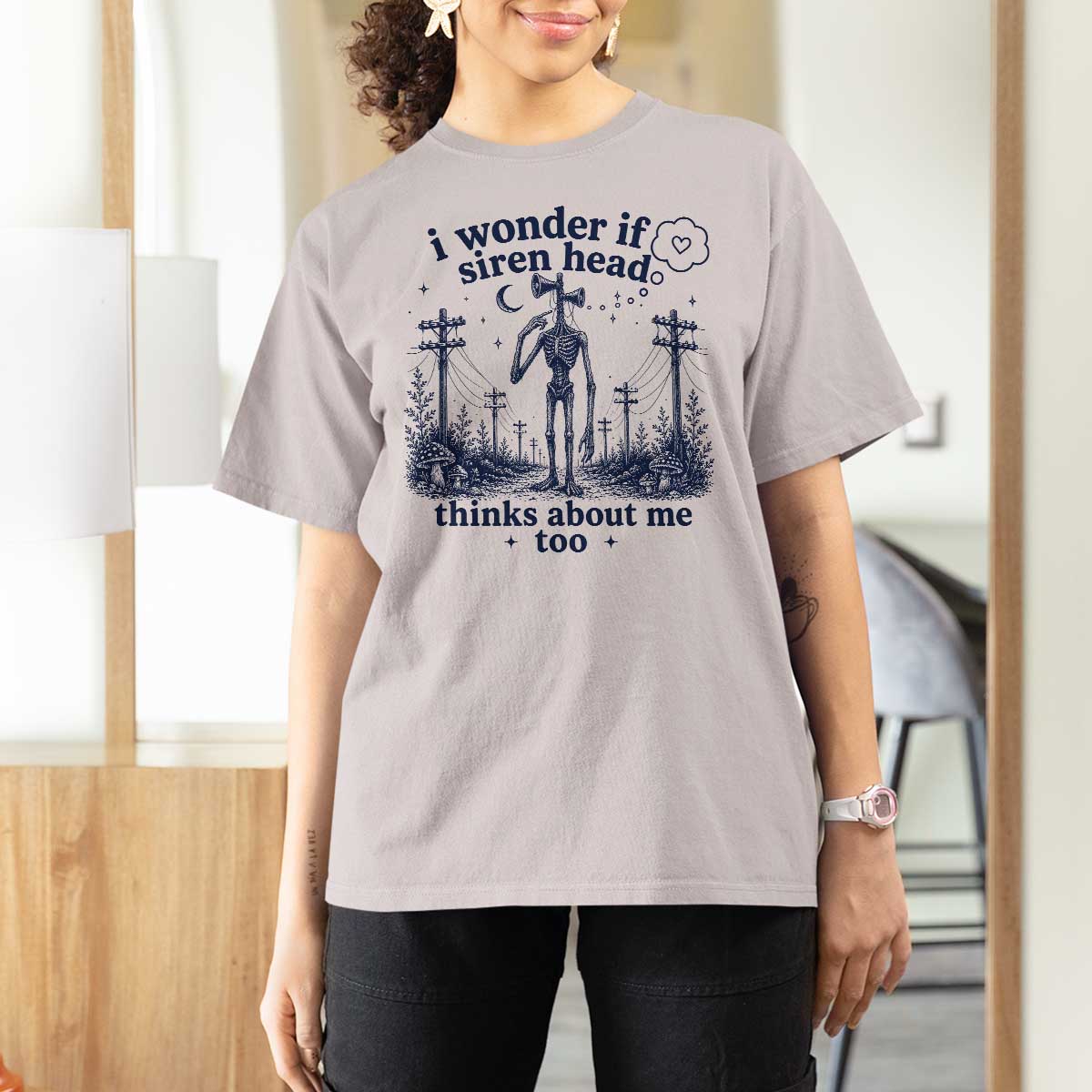 Funny Siren Head T Shirt For Women I Wonder If Siren Head Thinks About Me Too Weirdcore Cryptid Lovers
