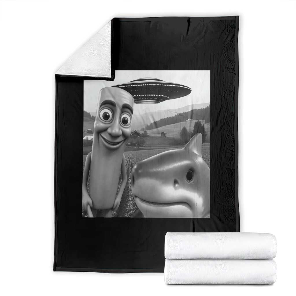 Funny Italian Brainrot Meme Throw Blanket Funny Tung Tung Tung Sahur Tralalero Tralala Selfie