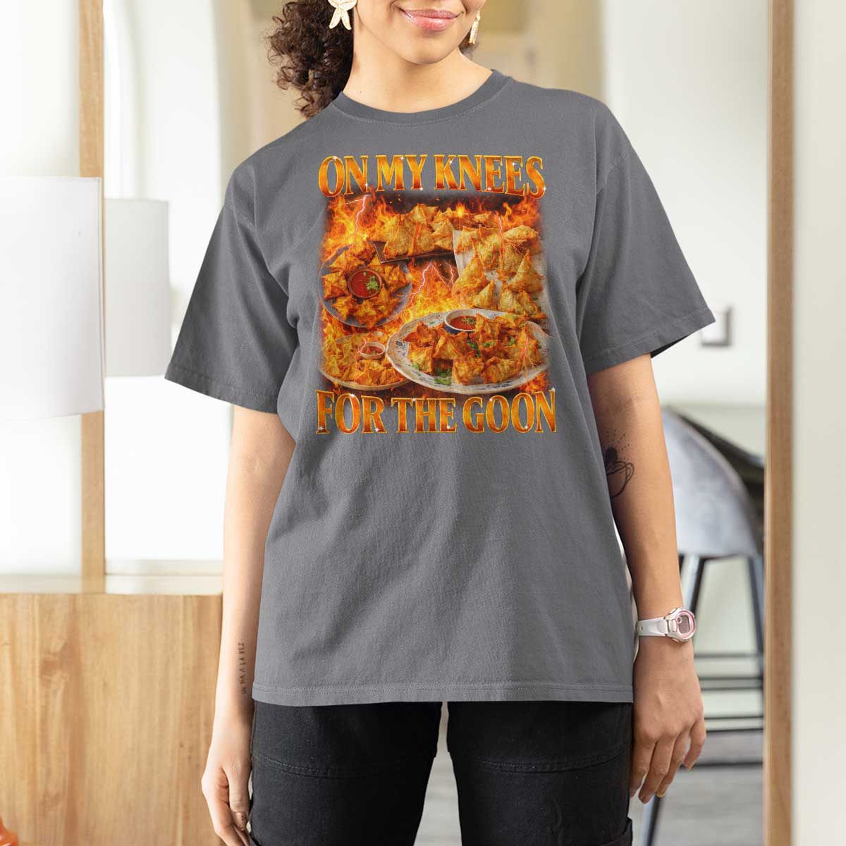 Funny Crab Rangoon Meme T Shirt For Women Vintage 90s Style On My Knees Bootleg Graphic - Wonder Print Shop