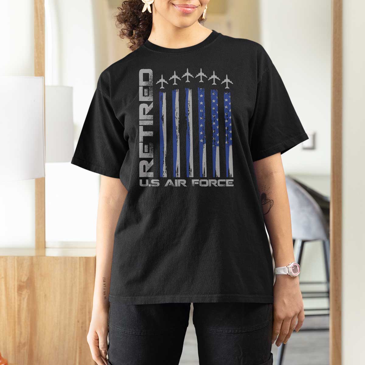 Retired US Air Force T Shirt For Women Vintage USAF Veteran USA Flag - Wonder Print Shop